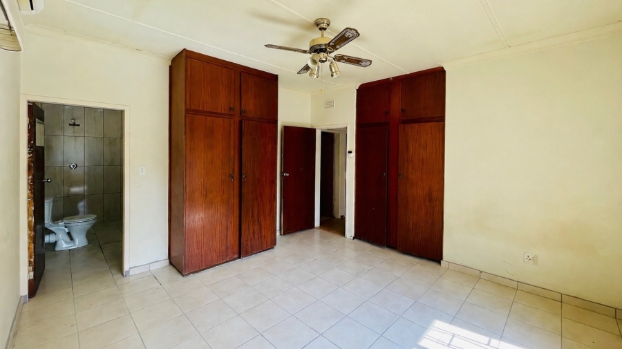 3 Bedroom Property for Sale in La Hoff North West